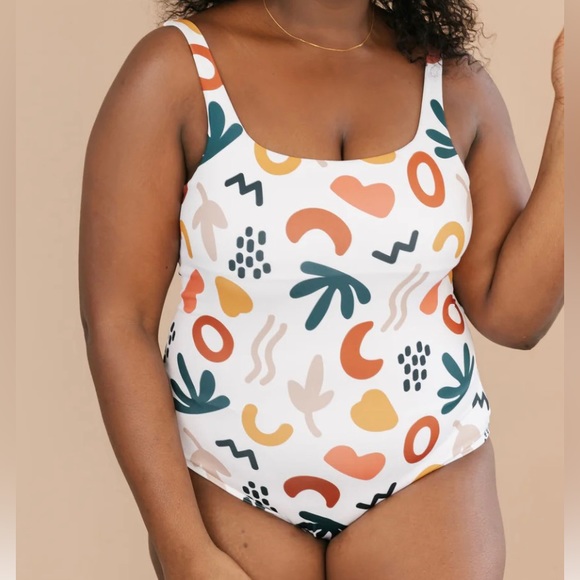One piece bathing suit exclusive Imagine Perry - Picture 8 of 13